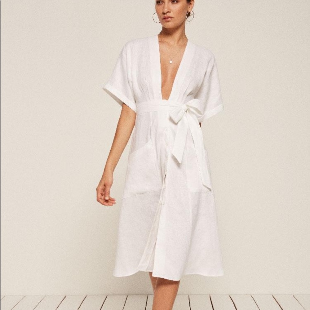 Reformation Geneva Dress in white - size 6